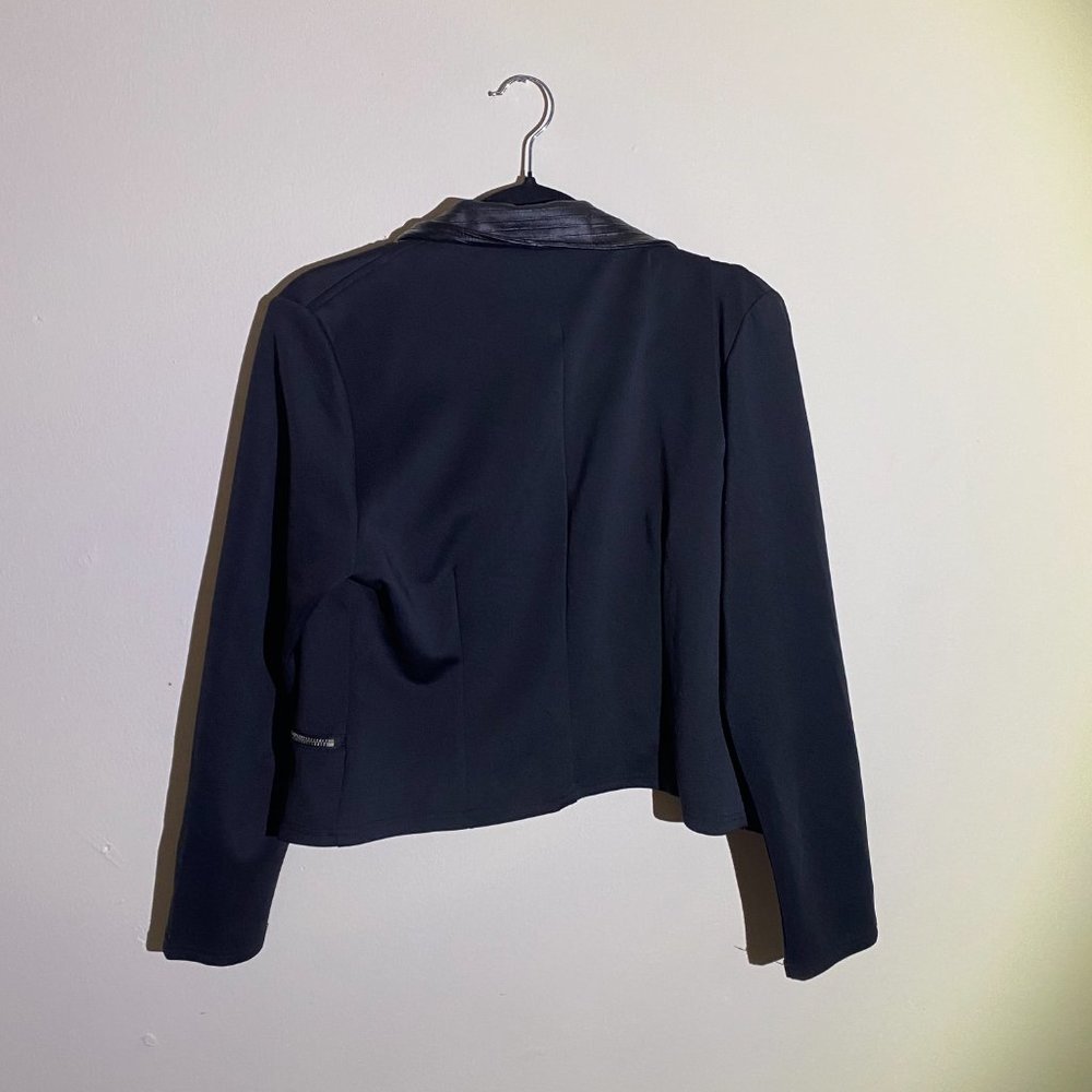Jacket - Picture 3 of 3